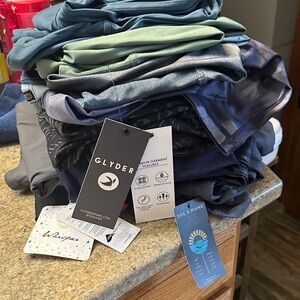 Glyder Women's Activewear in Blue and Green